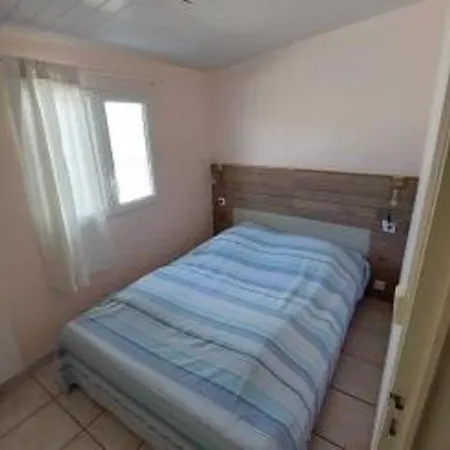 Semesterbostad Maison De La Faute L'Aiguillon-la-Presqu'ile