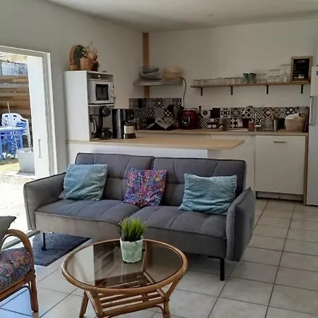 Maison De La Faute Holiday home