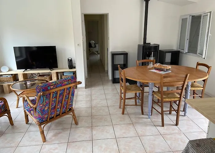 Maison De La Faute *